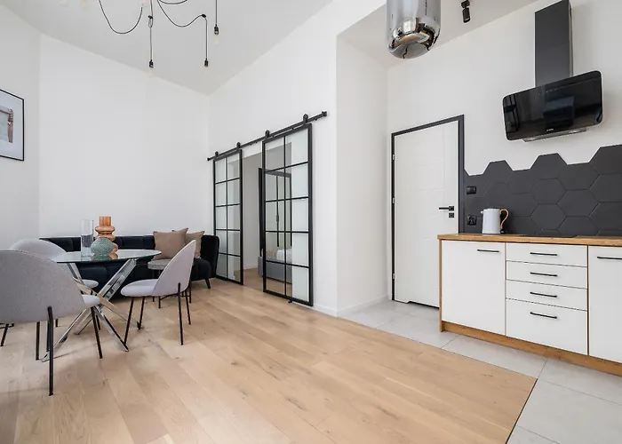 For Two - Krowoderska 21 Street